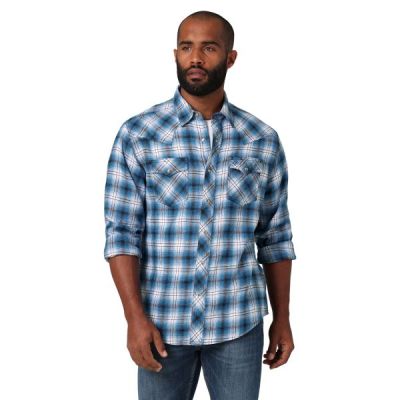 Wrangler Azure Blue Plaid Retro Long Sleeve Men's Flannel Western Snap Shirt 112330473