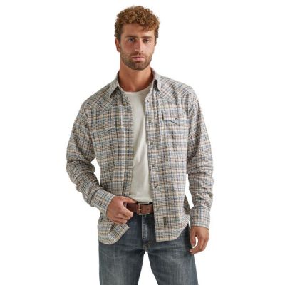 Wrangler Greige Haze Plaid Retro Premium Men's Western Long Sleeve Snap Shirt 112338148