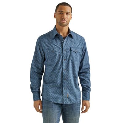 Wrangler Retro Blue Flower Chain Premium Men's Longsleeve Western Snap Shirt 112338158